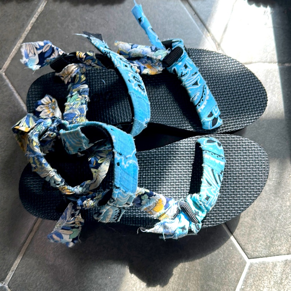 Arizona Love Platform Trekky Mix Bandana